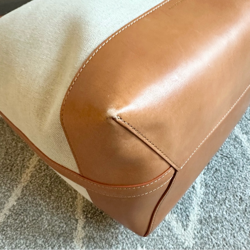 Mansur Gavriel Everyday Linen and Leather Canvas Bucket Bag in Tan - Picture 6 of 11
